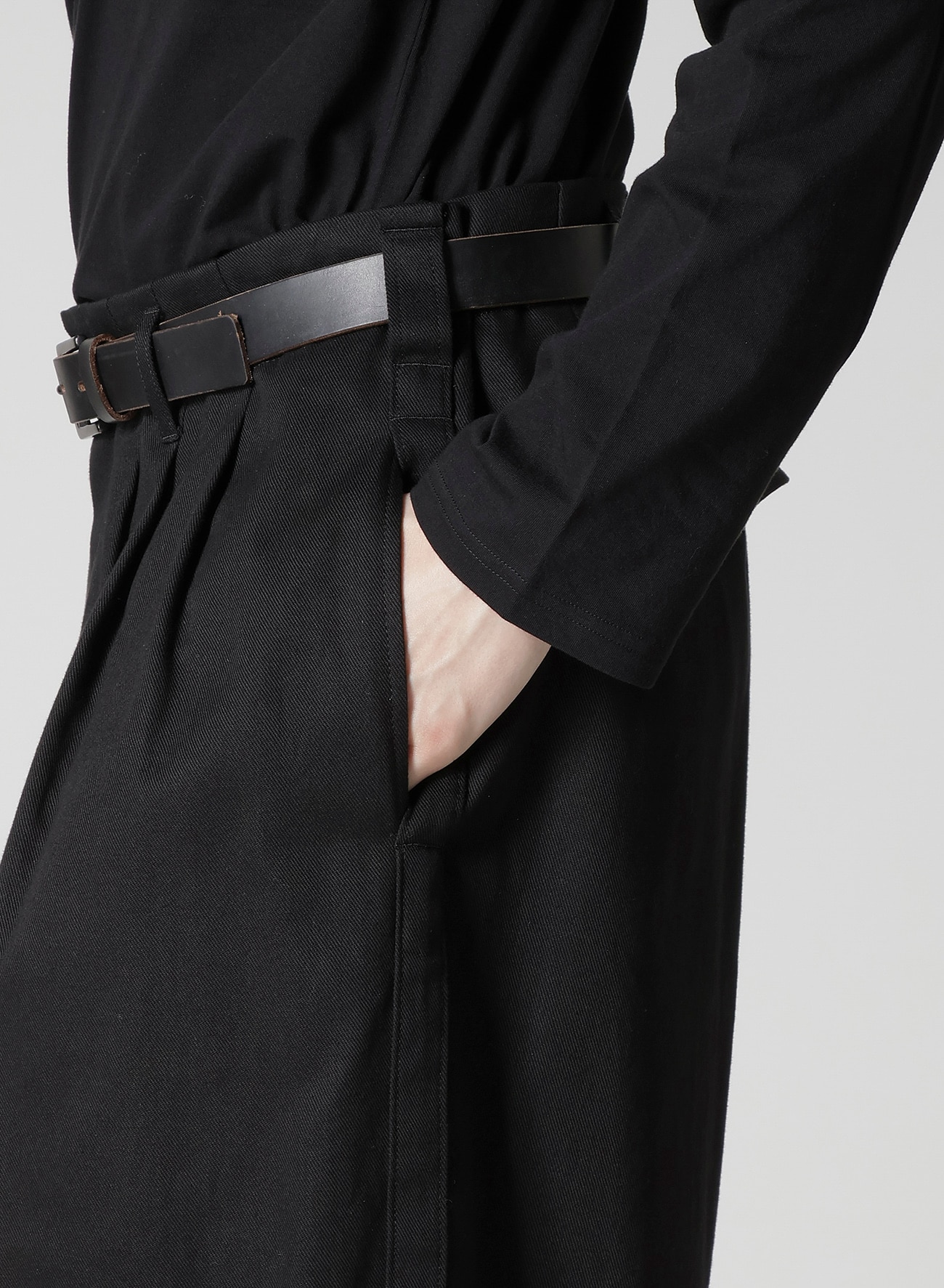 KATSURAGI SIDE TAPE PANTS_5