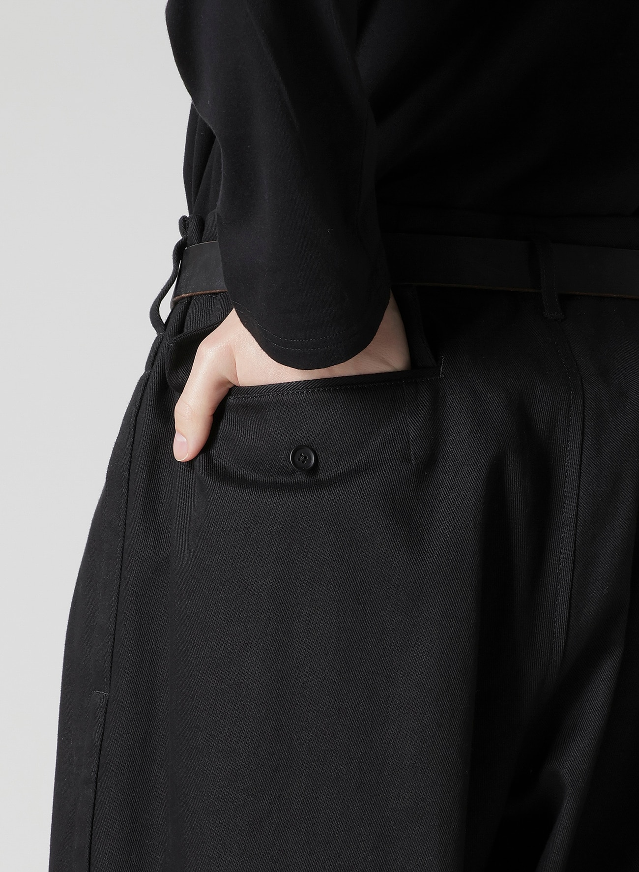 KATSURAGI SIDE TAPE PANTS_6