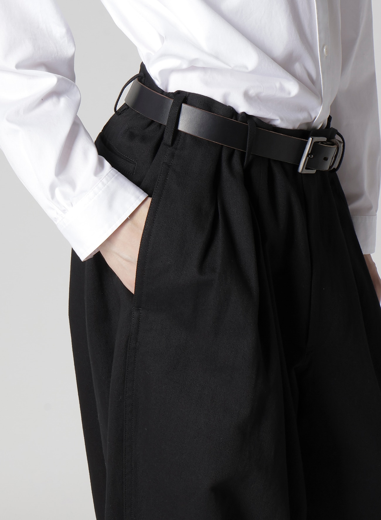 KATSURAGI 12-TUCKS PANTS_5