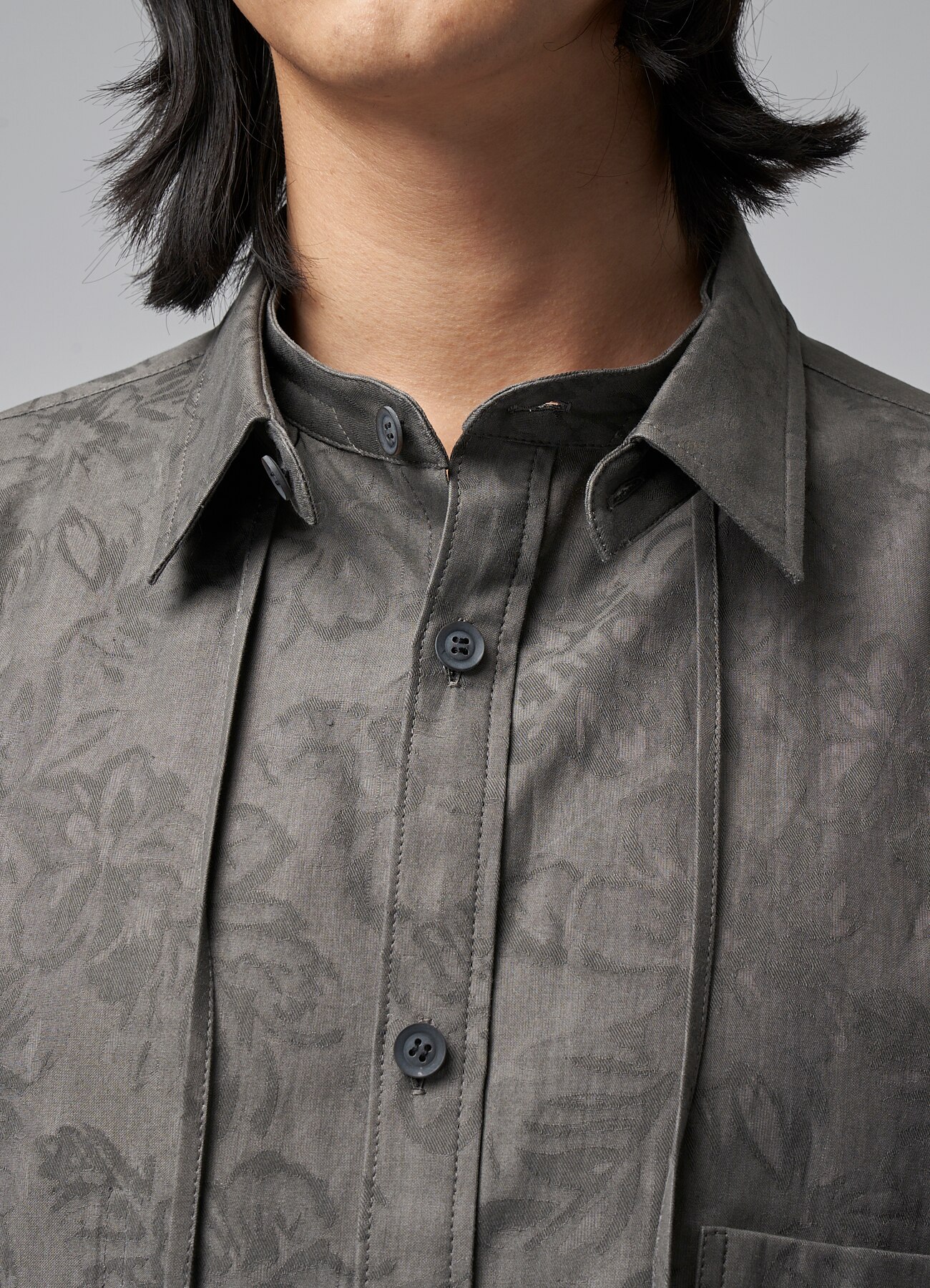 FLORAL JACQUARD SHIRT WITH COLLAR CORD DETAIL