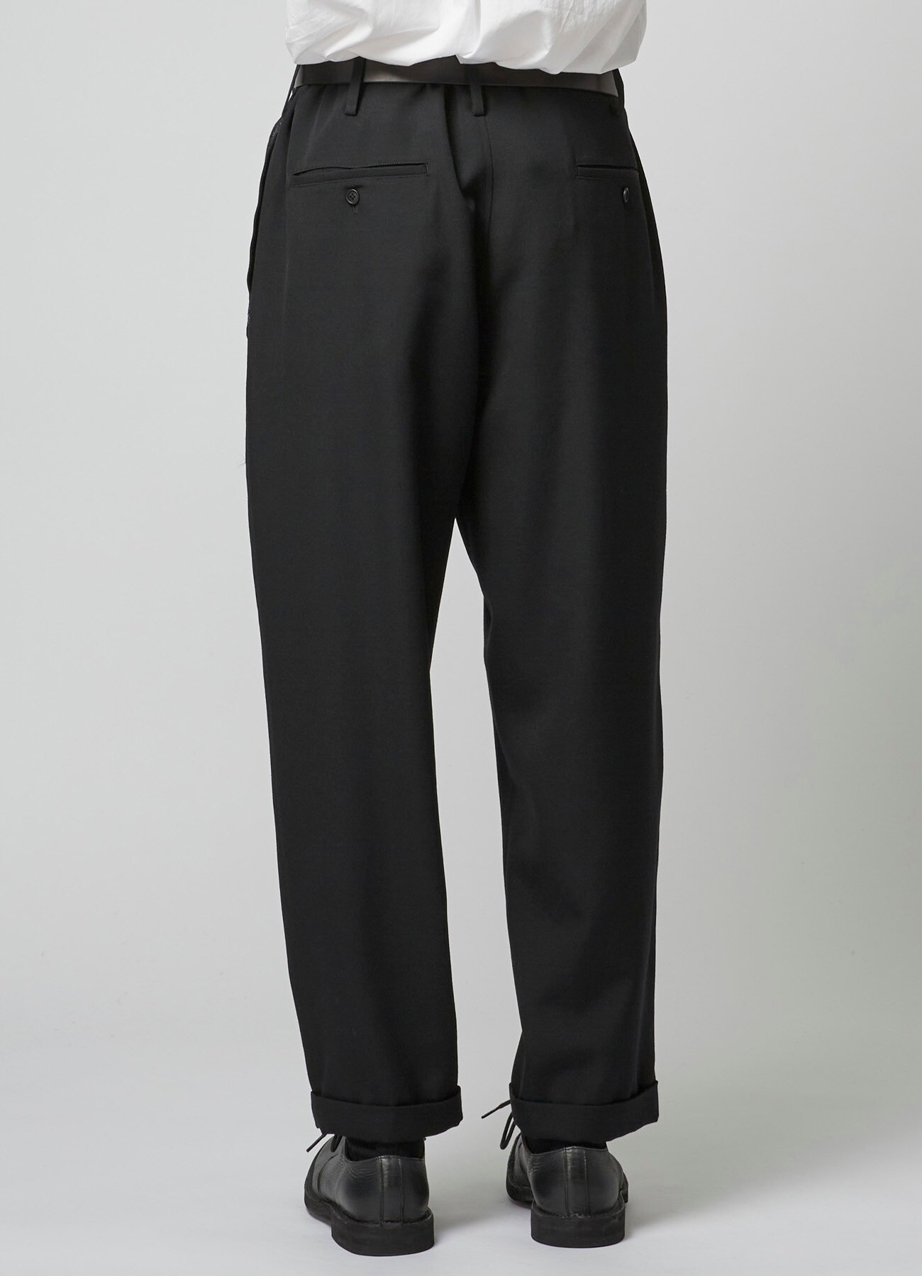 WOOL GABARDINE DRAWSTRING PANTS WITH BOX POCKET ZIG-ZAG STITCH