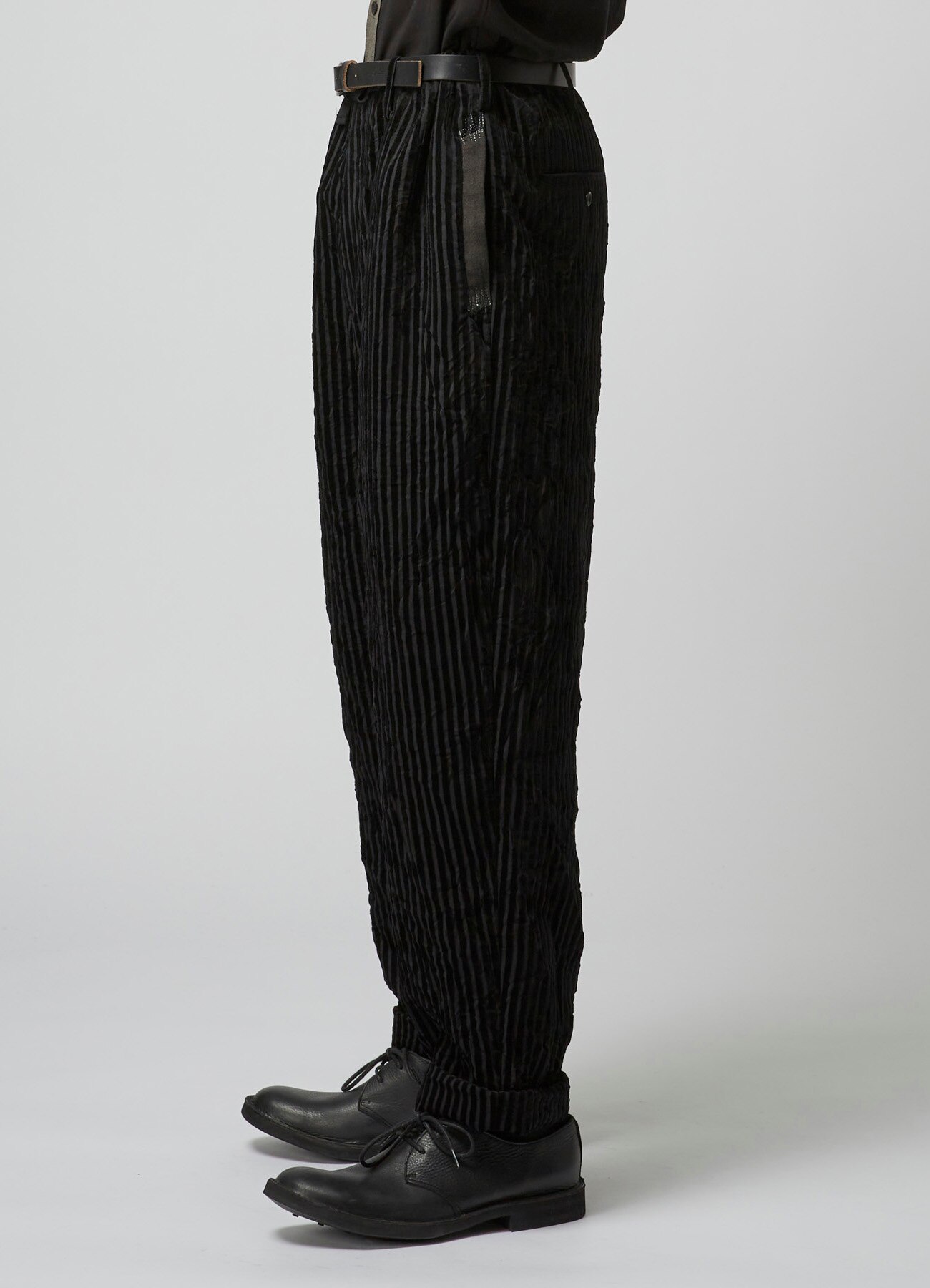 WRINKLED STRIPED PANTS WITH DRAWSTRING