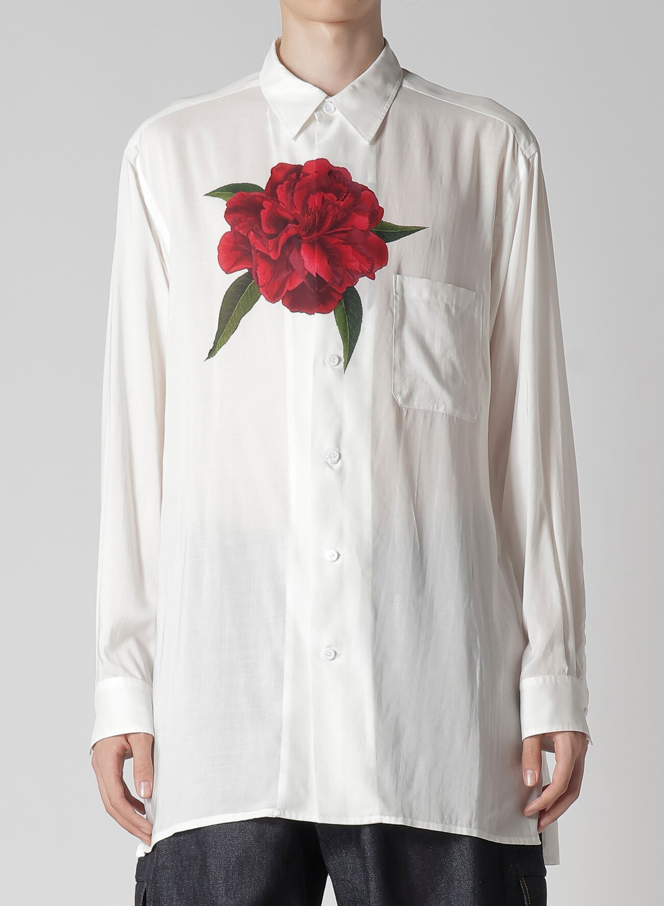 REGULAR COLLAR SHIRT WITH RED FLOWER PRINT_3