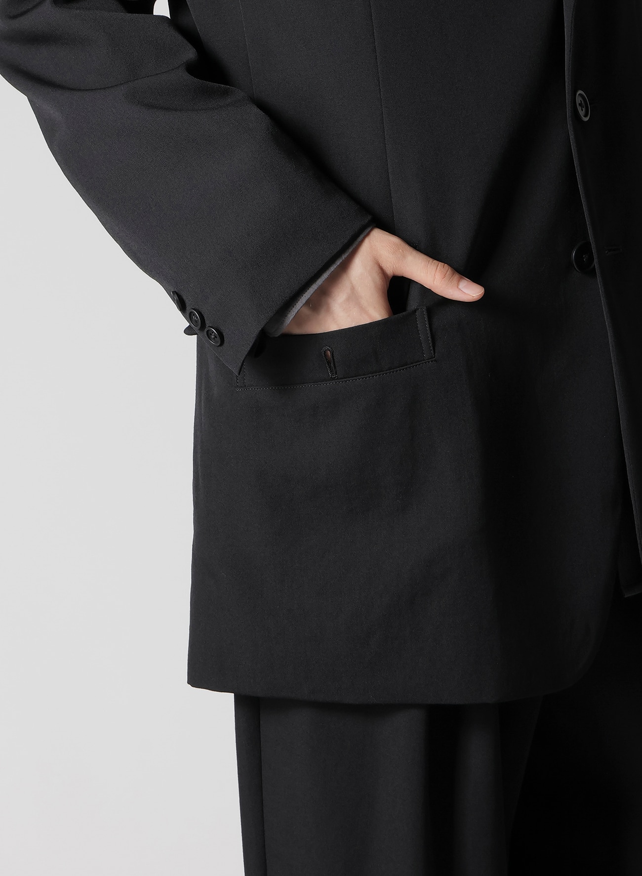 WOOL GABARDINE TURN BACK COLLAR JACKET_4