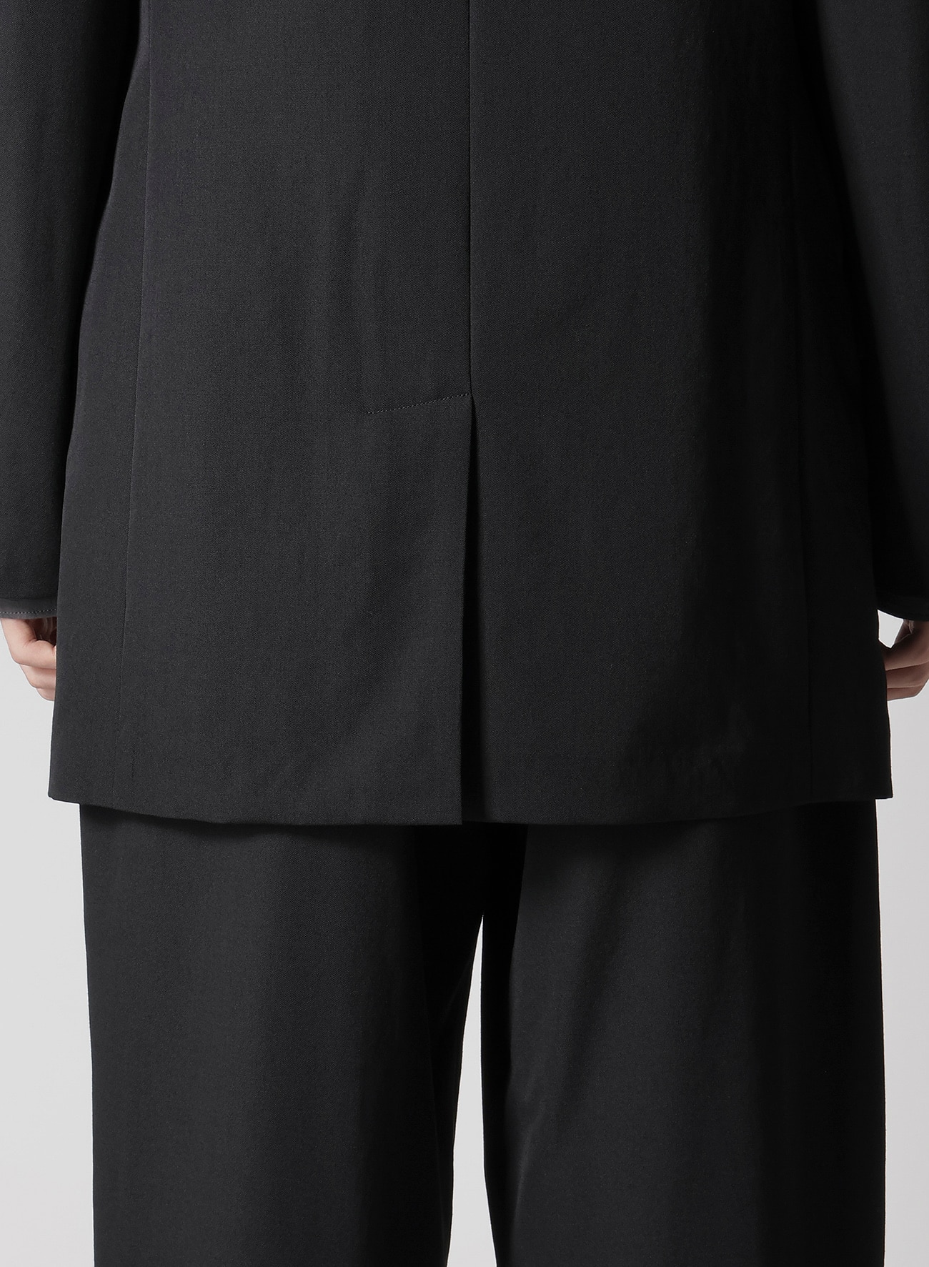 WOOL GABARDINE TURN BACK COLLAR JACKET_6