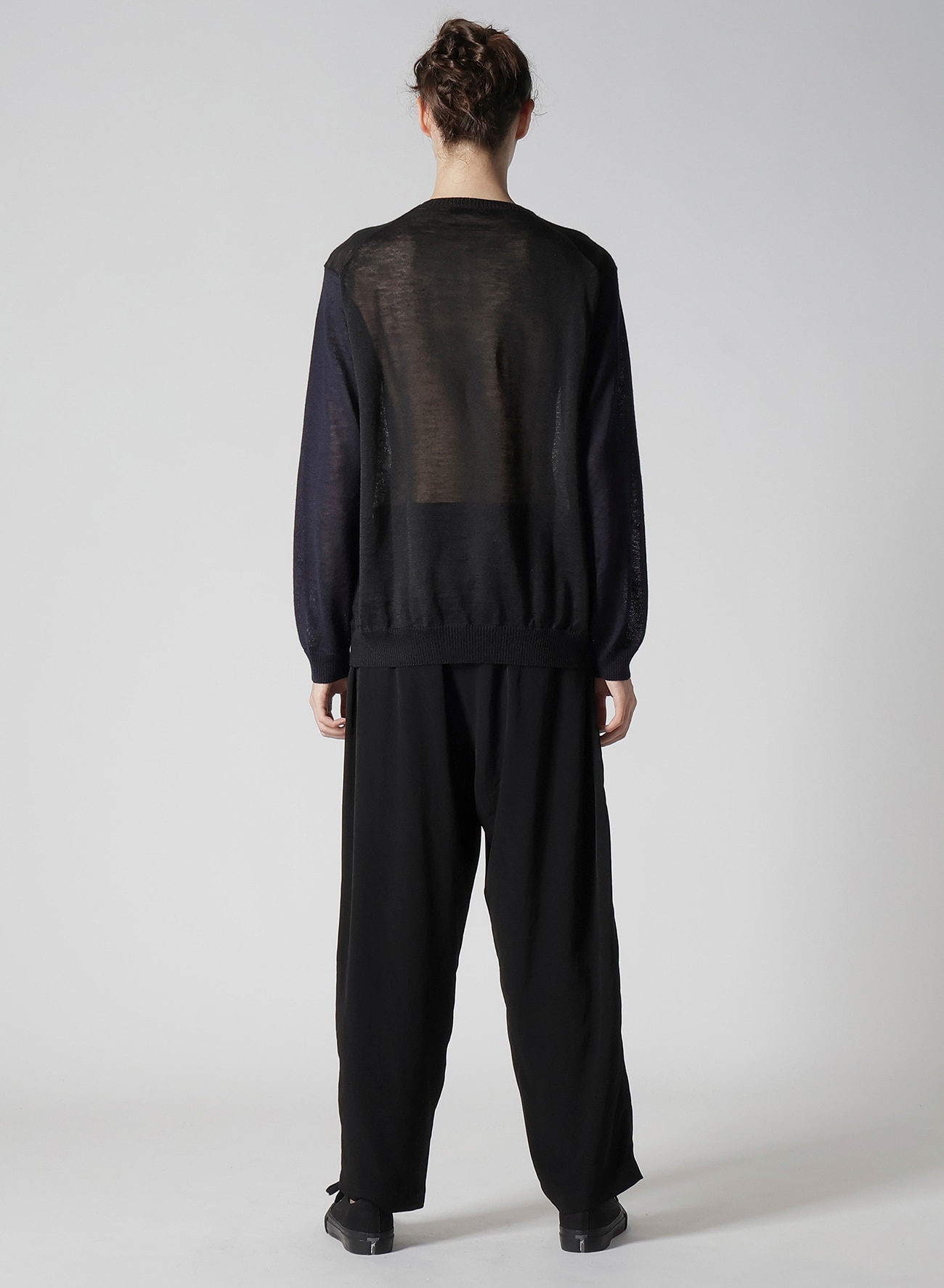 January 11, 10:00(JST) Release】12G KNIT CARDIGAN WITH LOGO_8