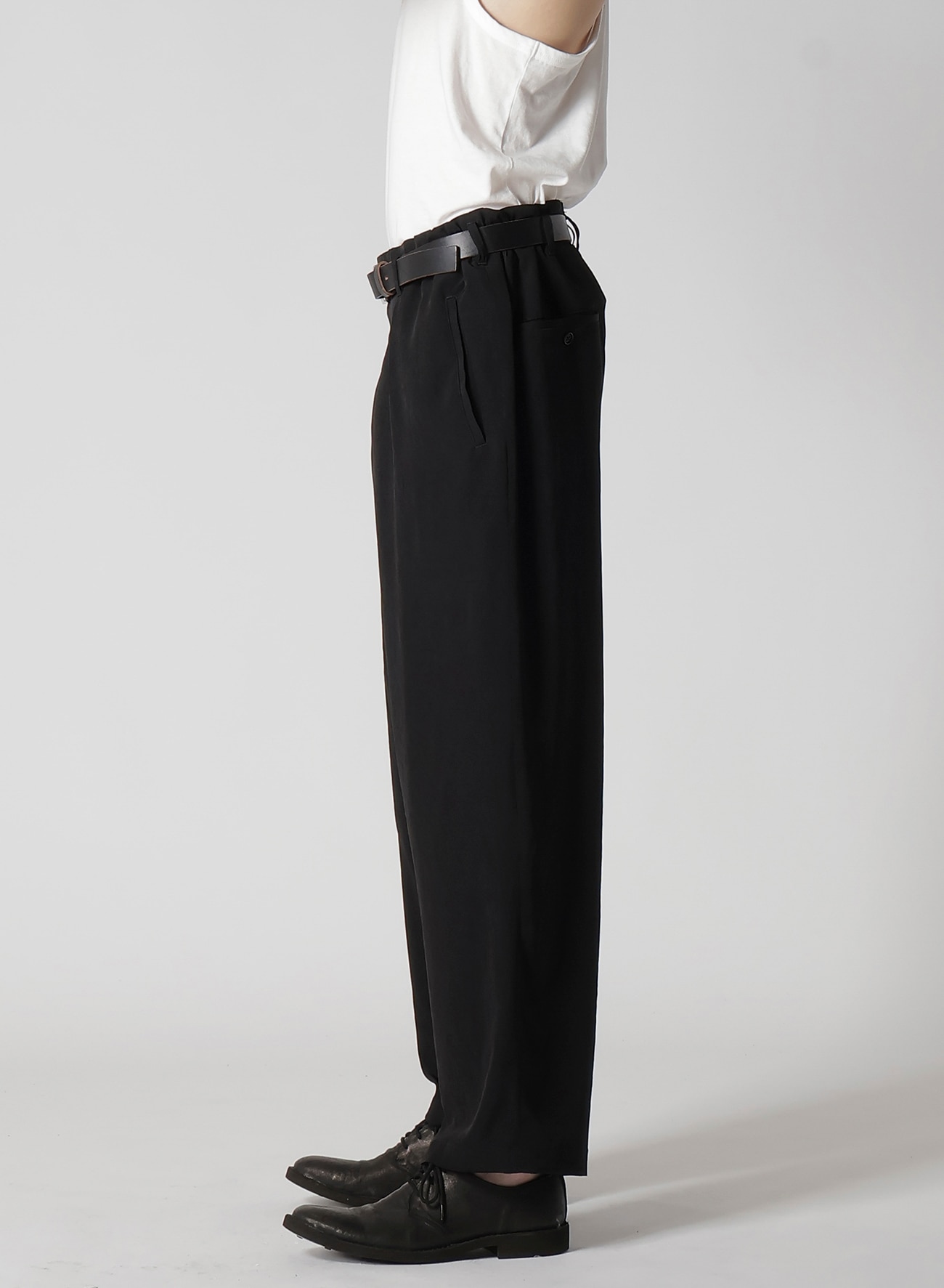 TA TUXEDO PANTS WITH RIGHT LEG POCKET(L Black): Y's for men