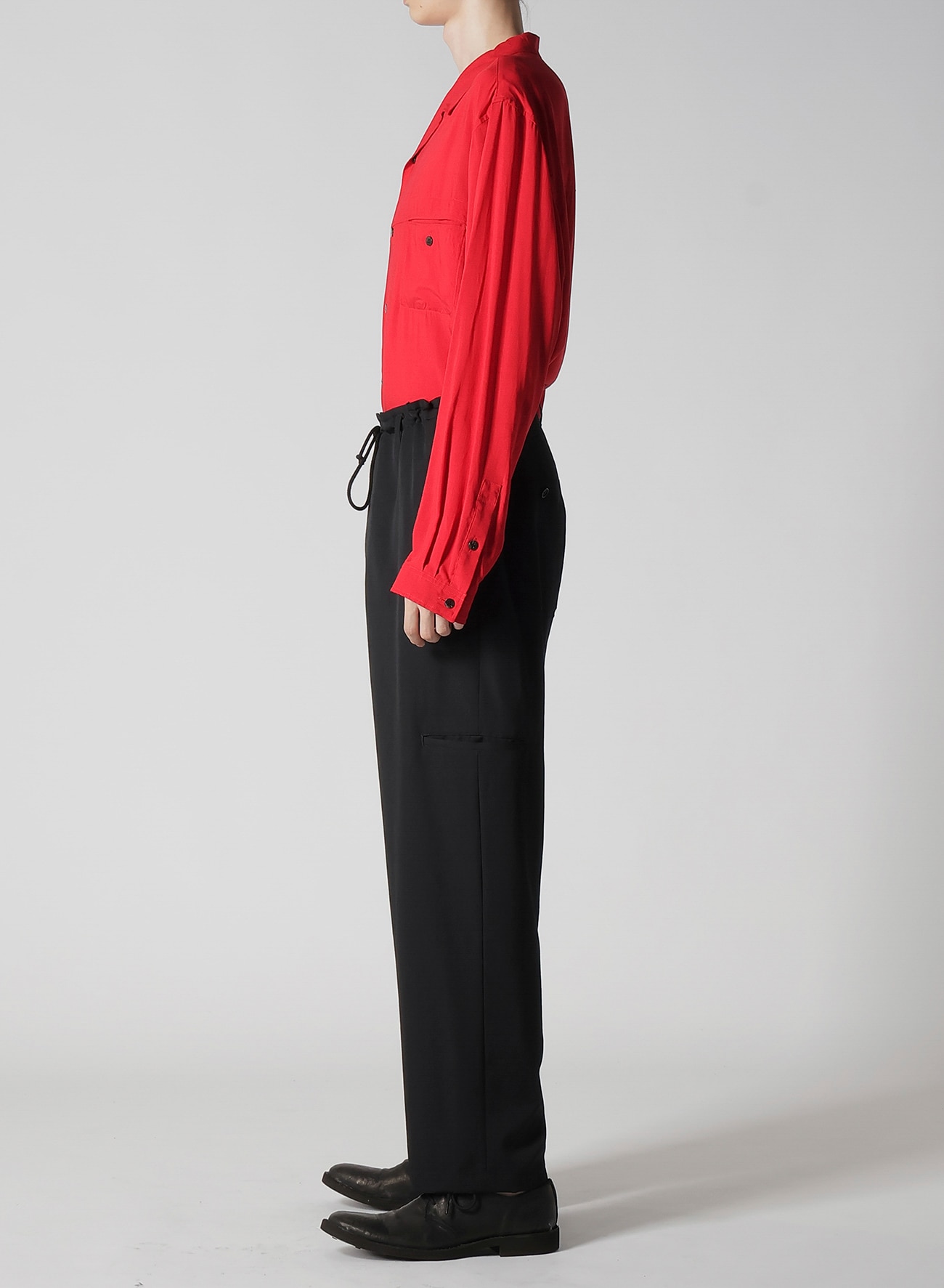 WOOL GABARDINE RIGHT AND LEFT LEG POCKETS PANTS(S Black