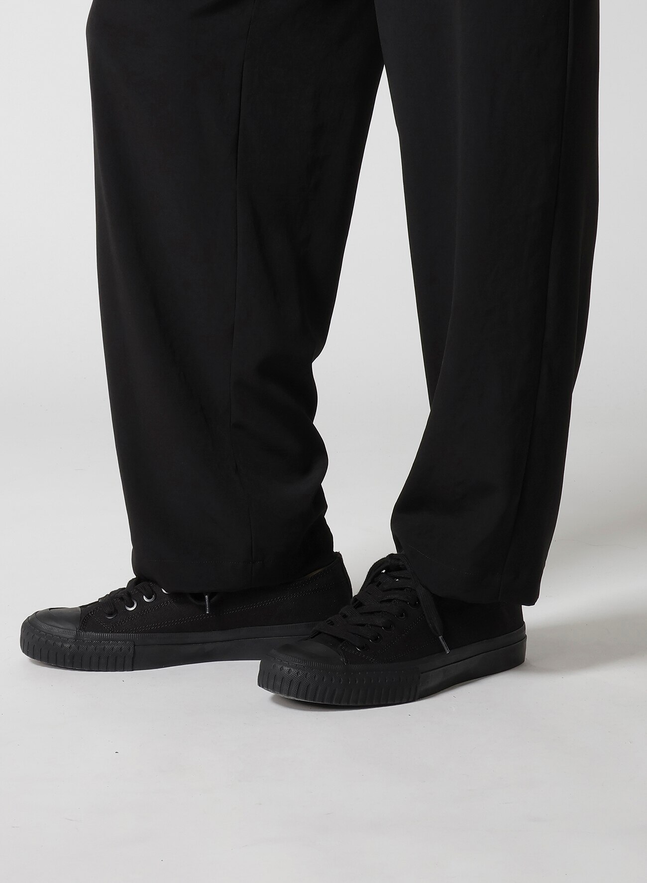 January 11, 10:00(JST) Release]TA TUXEDO PANTS WITH RIGHT AND LEFT LEG POCKETS_5