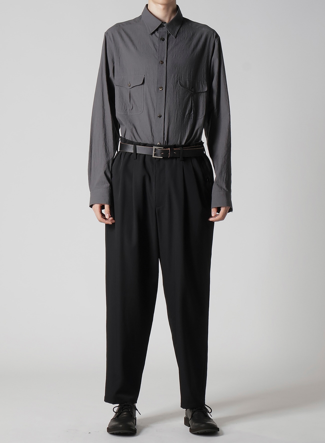 WOOL GABARDINE POCKET DETAIL PANTS_7