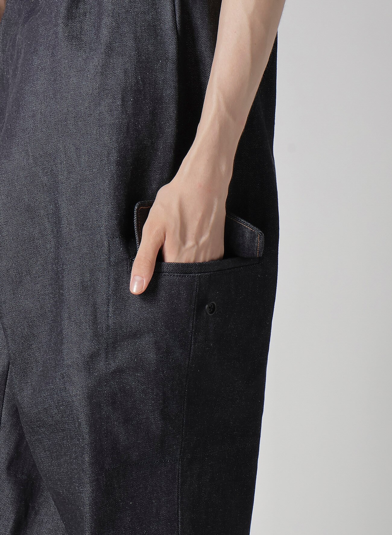 January 11, 10:00(JST) Release] 13oz UNEVEN YARN DENIM TUCK PANTS WITH COLOR COMBI STITCH_6