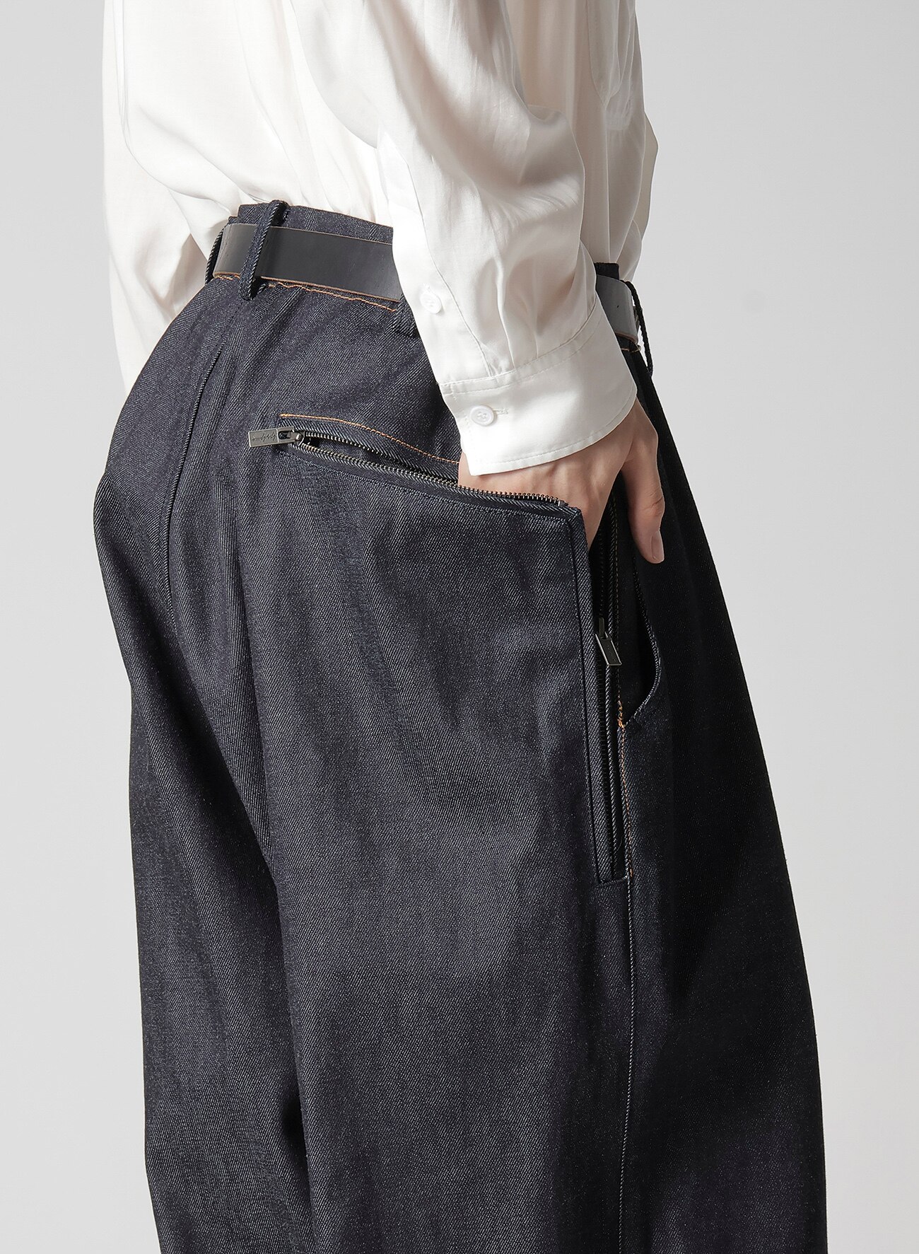 13oz UNEVEN YARN DENIM PANTS WITH COLOR COMBI SIDE ZIP_4