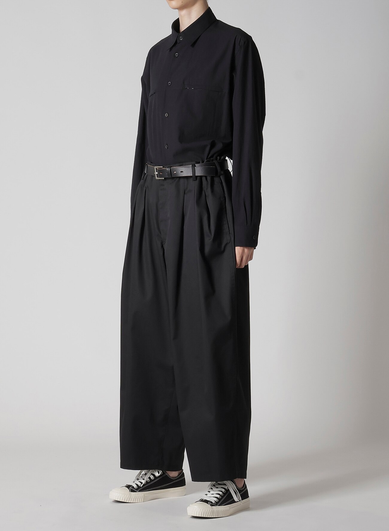 t/c twill pants with 12-tucks_10