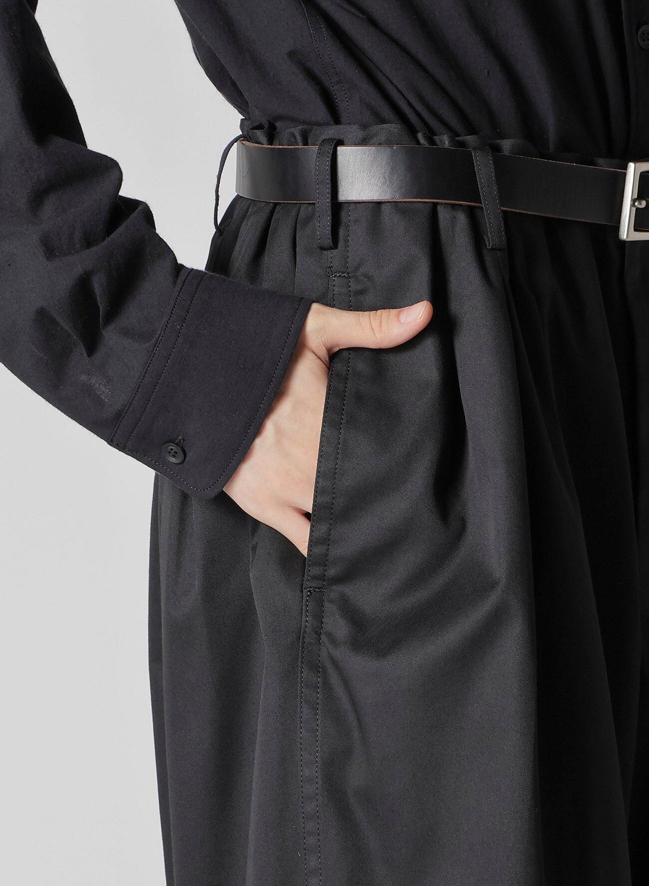 T/C TWILL PANTS WITH 12-TUCKS_5