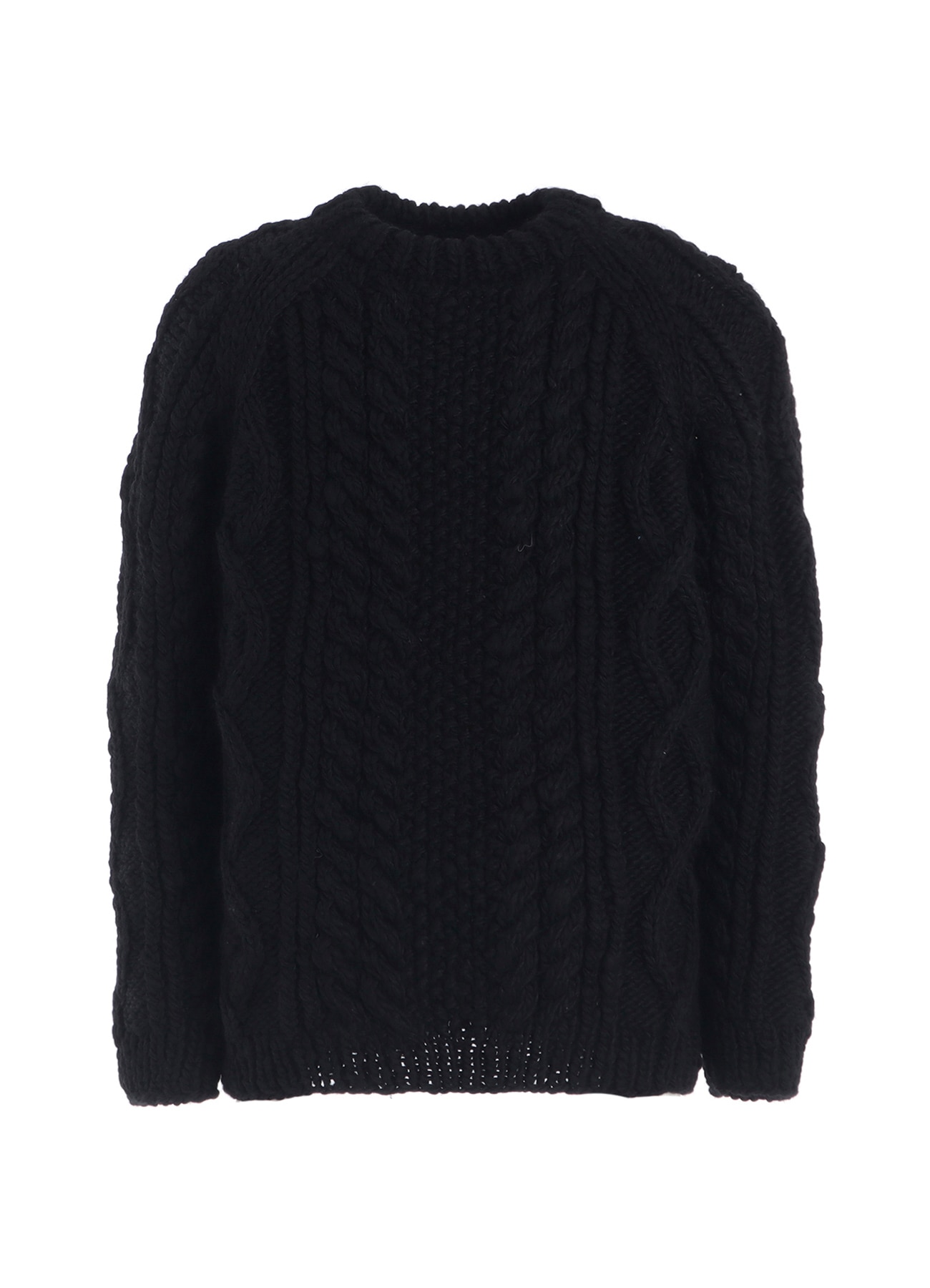 HAND-KNITTED ARAN KNIT