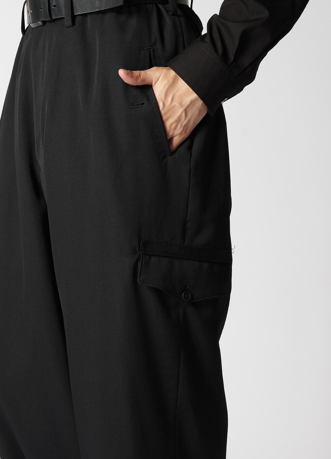 WOOL/POLYESTER GABARDINE BALLOON PANTS(M Black): GroundY｜THE SHOP