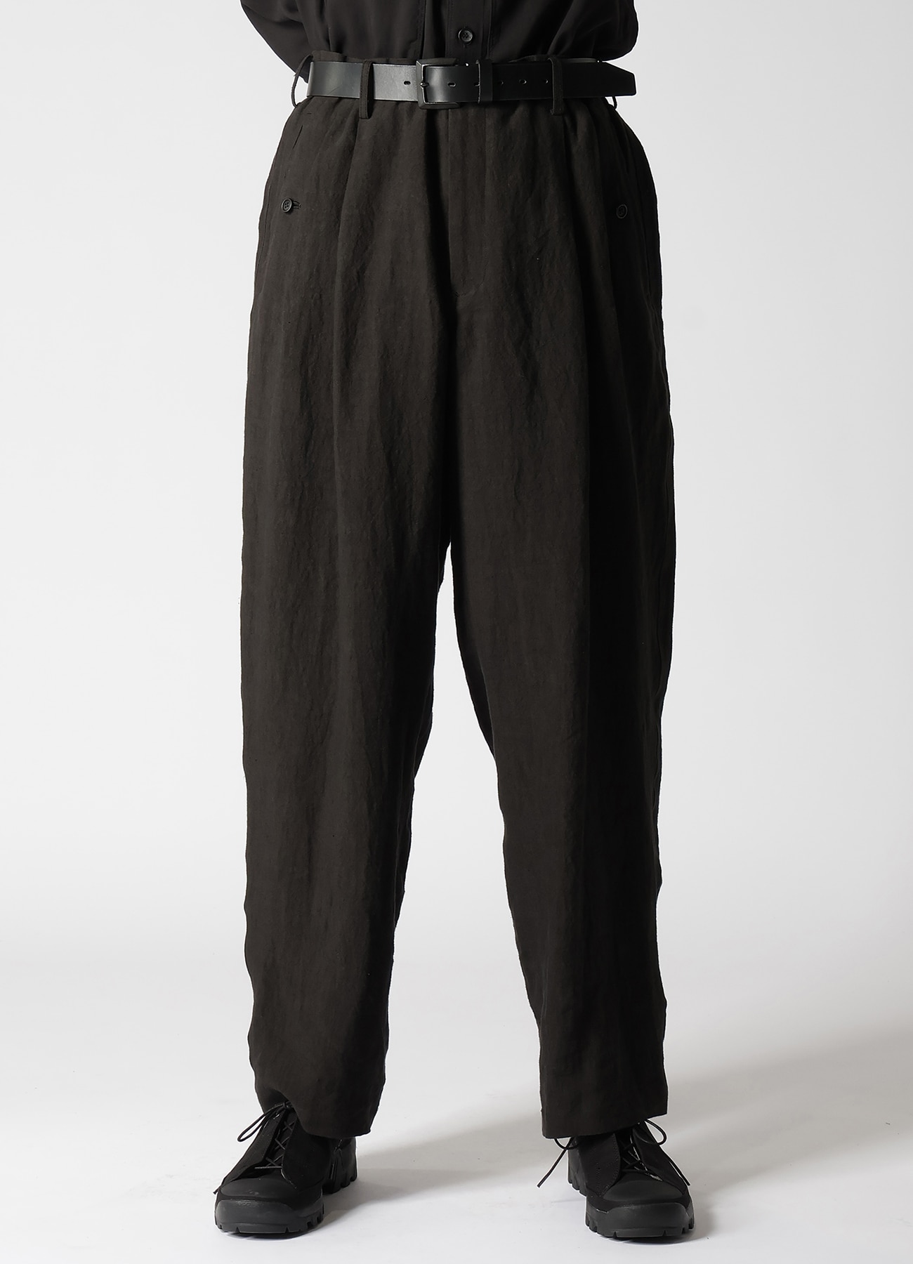 40 LINEN TRIPLE STITCH PANTS