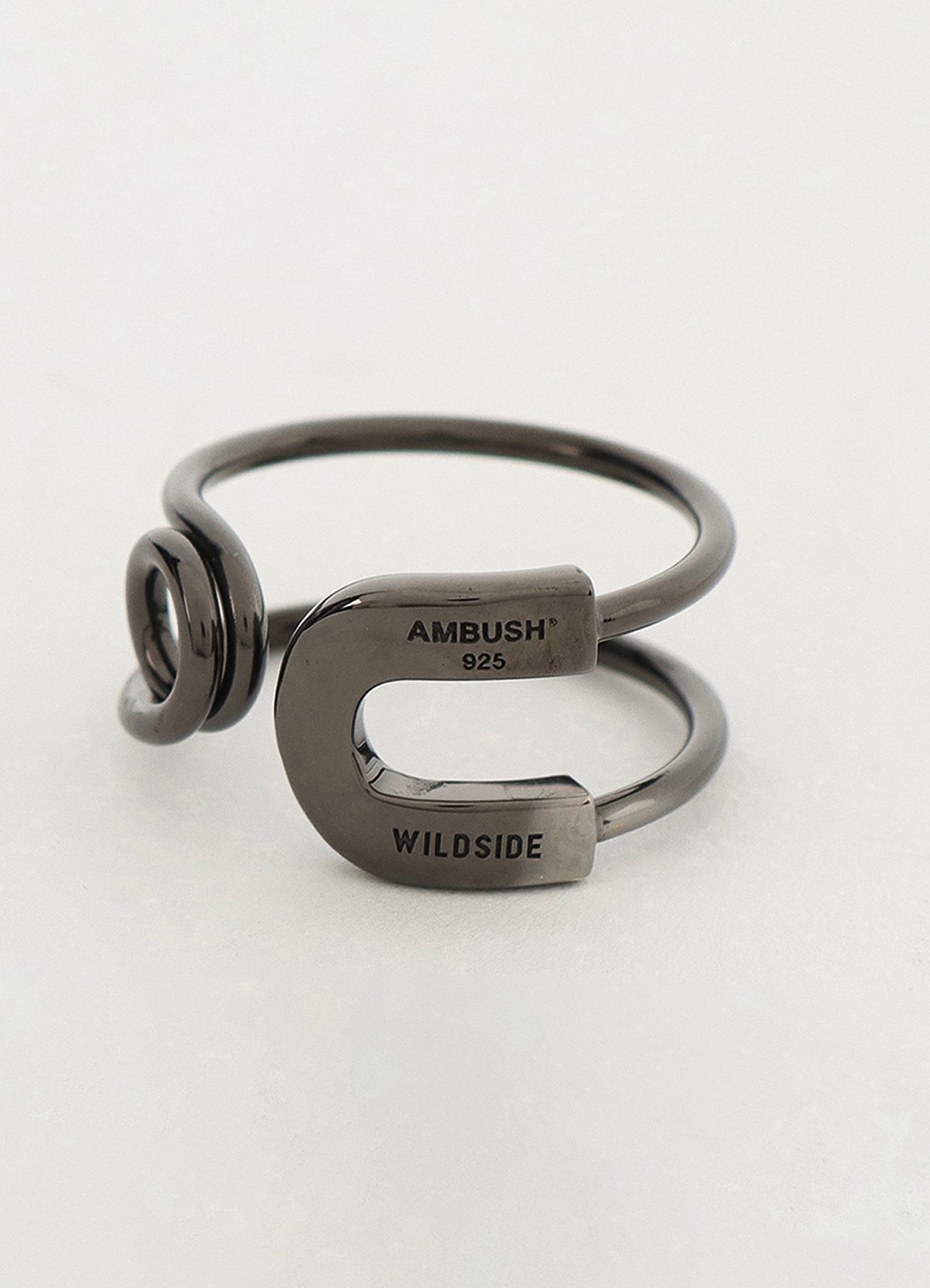 WILDSIDE × AMBUSH SAFETY PIN RING(XS BLACK): AMBUSH｜WILDSIDE YOHJI YAMAMOTO  [Official