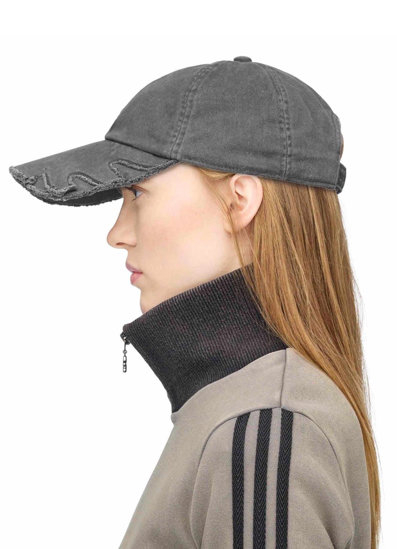 [22 May 10:00 JST release] AV Slashed Cap_2