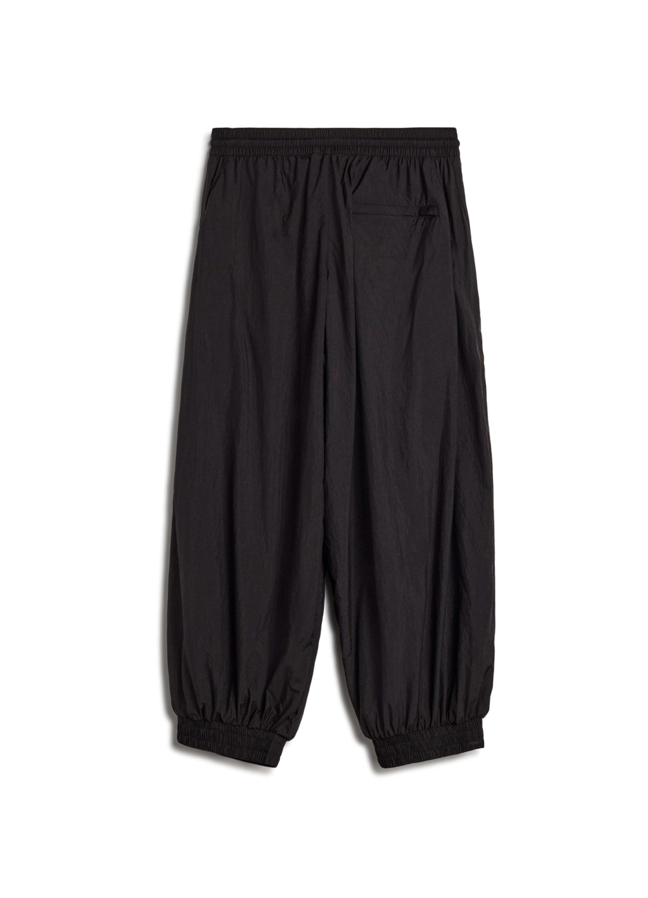 [7 Mar 12:00 JST release] M RE 3S NYL PNT_2