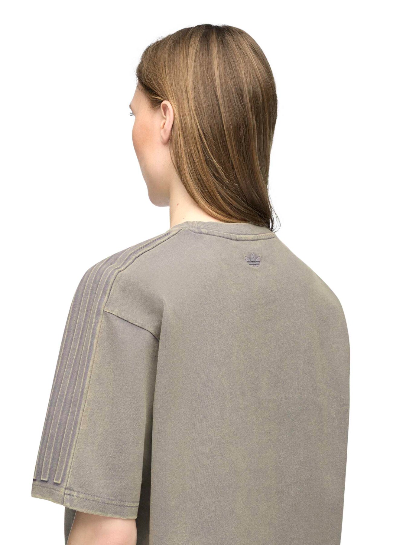[22 May 10:00 JST release] AV Tee_7