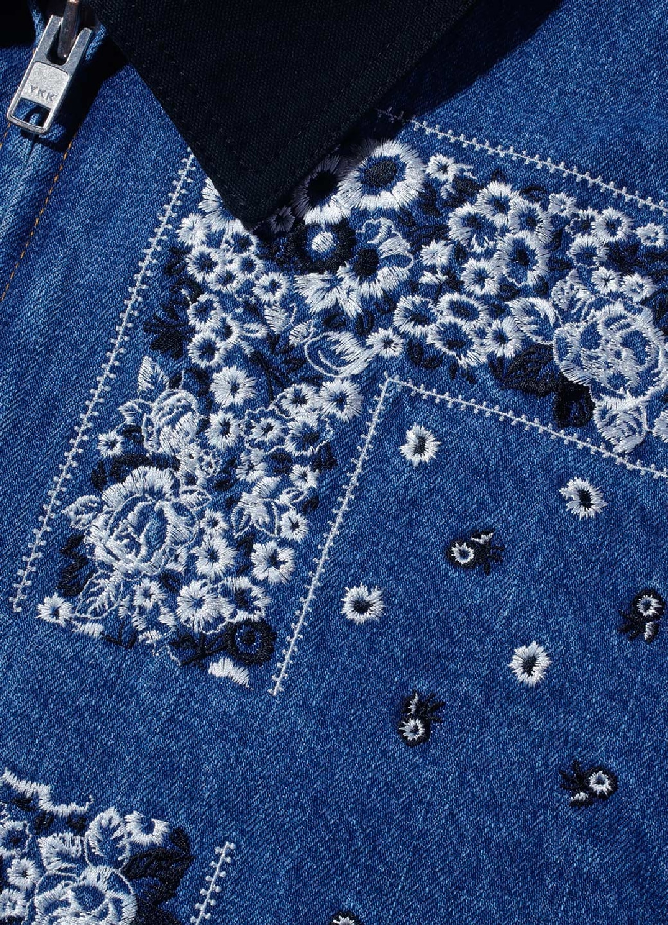 [28 Feb 12:00 JST release]Bandana Embroidery Denim Jacket_3