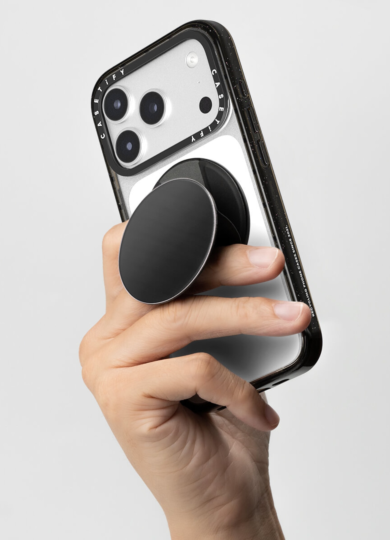 WILDSIDE｜CASETiFY：Disney Special Edition Mickey Mouse & Rose Pattern Snappy Grip Stand (MagSafe Grip Stand)_3