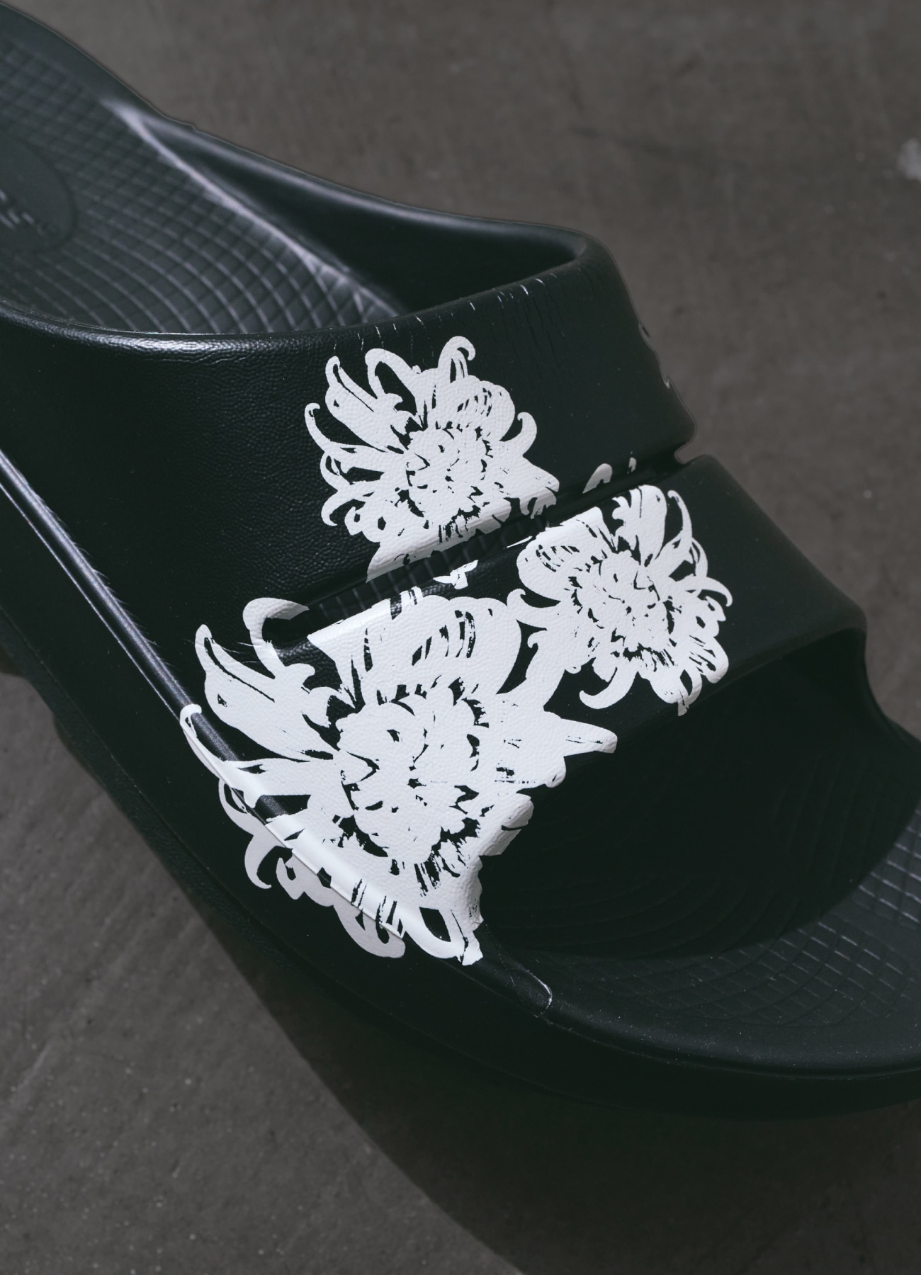 [3 June 12:00 JST release] WILDSIDE × OOFOS OOahh_4