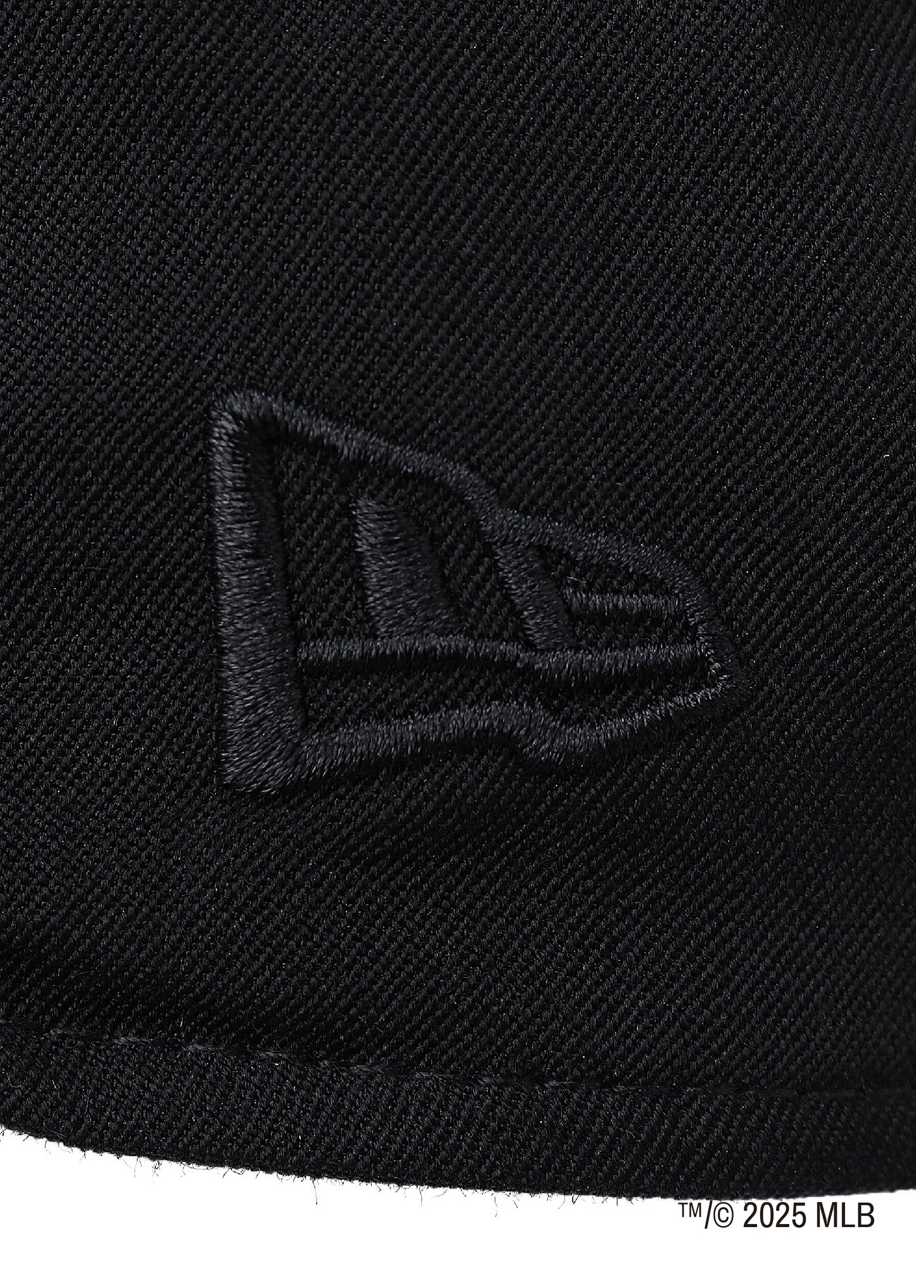 WILDSIDE×NEW ERA 9THIRTY New York Yankees BLACK GABARDINE CAP_7