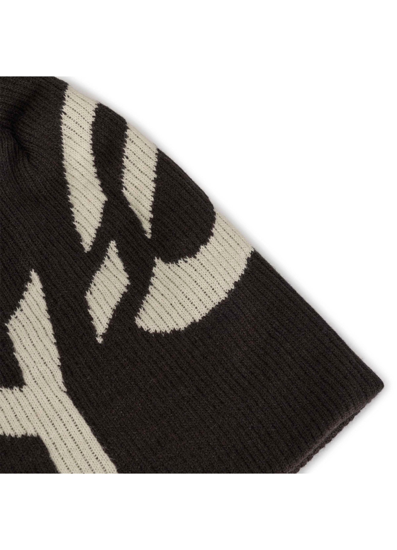 Y-3 GRAPHIC LOGO BEANIE_3