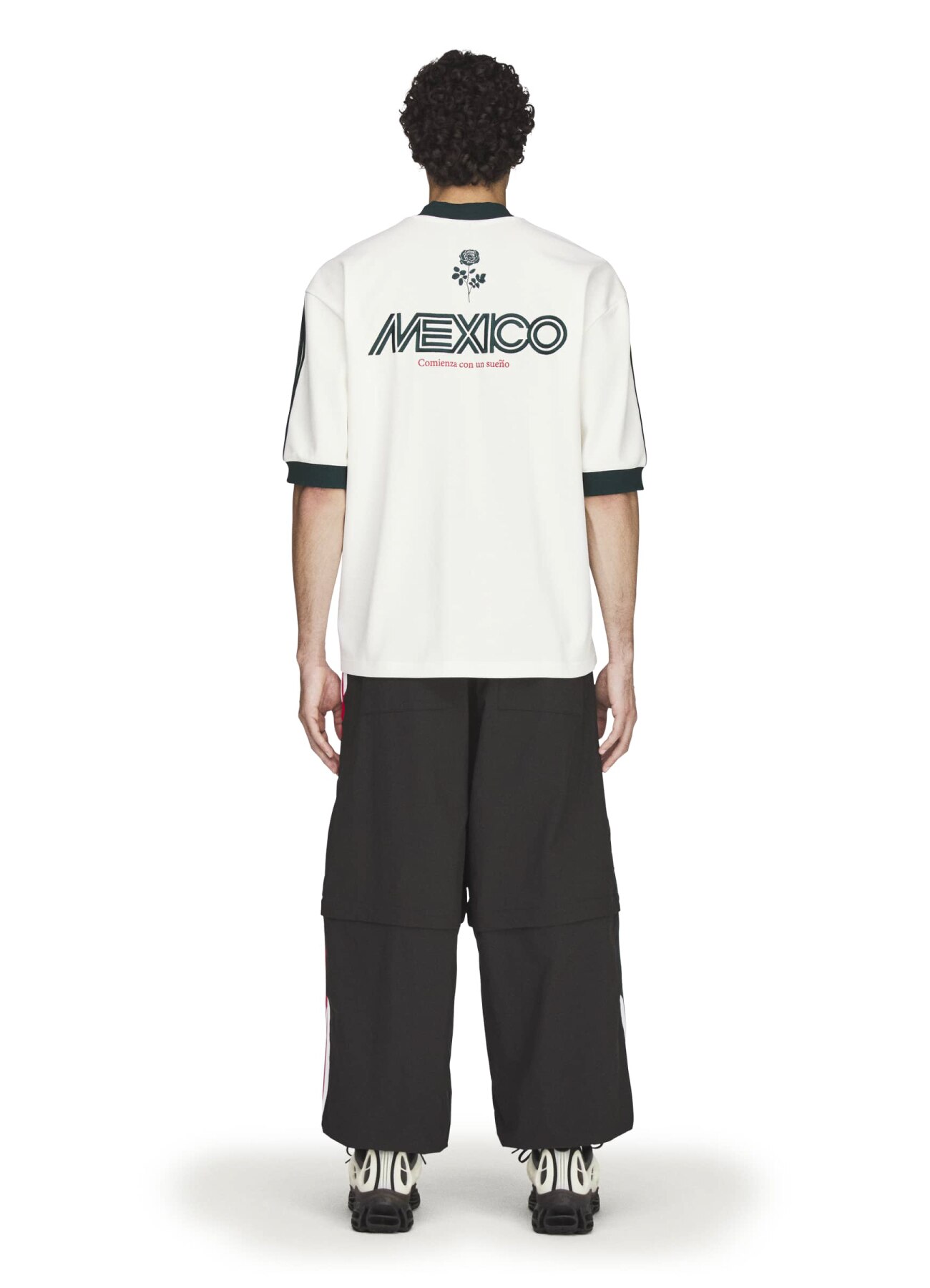 [10 June 10:00 JST release] WC SOCCER GRAPHIC TEE_4