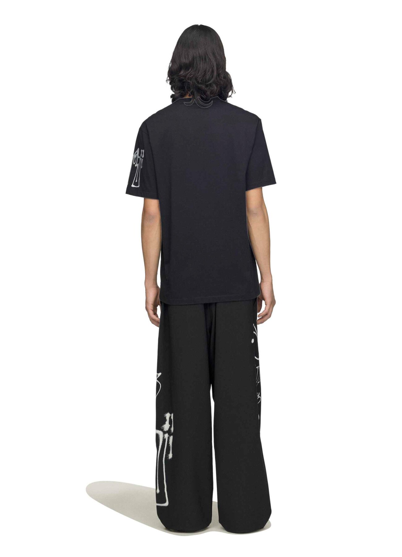 [8 Aug 12:00 JST release] Y-3 CHITO CITY GRAPHIC SHORT SLEEVE TEE_4