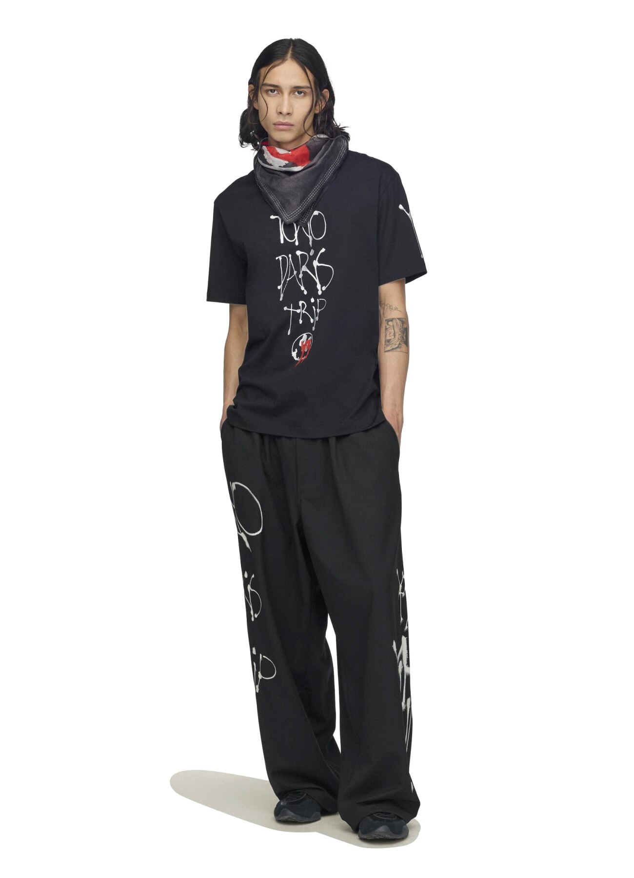 [8 Aug 12:00 JST release] Y-3 CHITO CITY GRAPHIC SHORT SLEEVE TEE_6