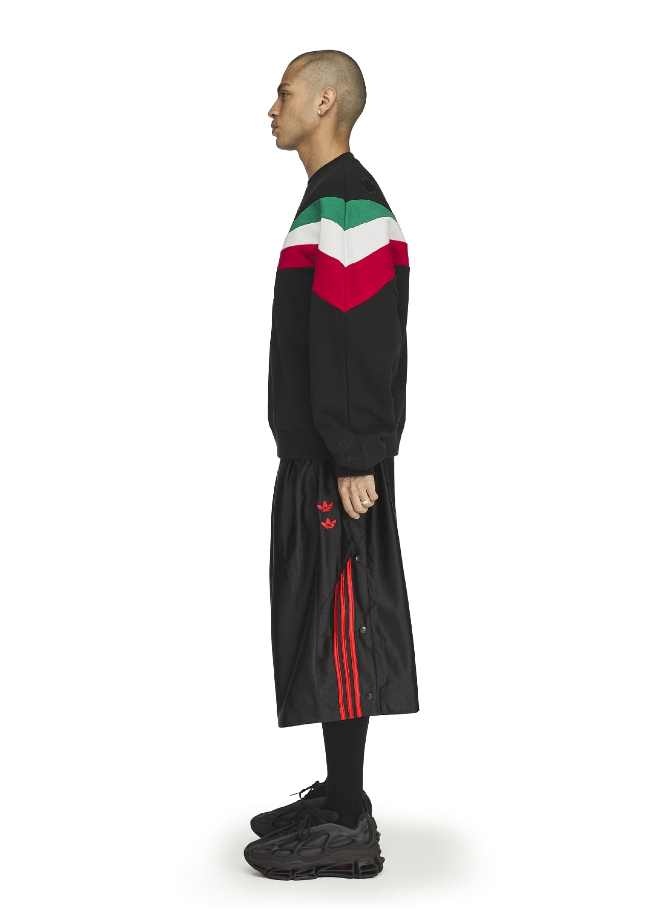 [3 Oct 10:00 JST release]CHAVARRIA CHICANO SWEATSHIRT_5