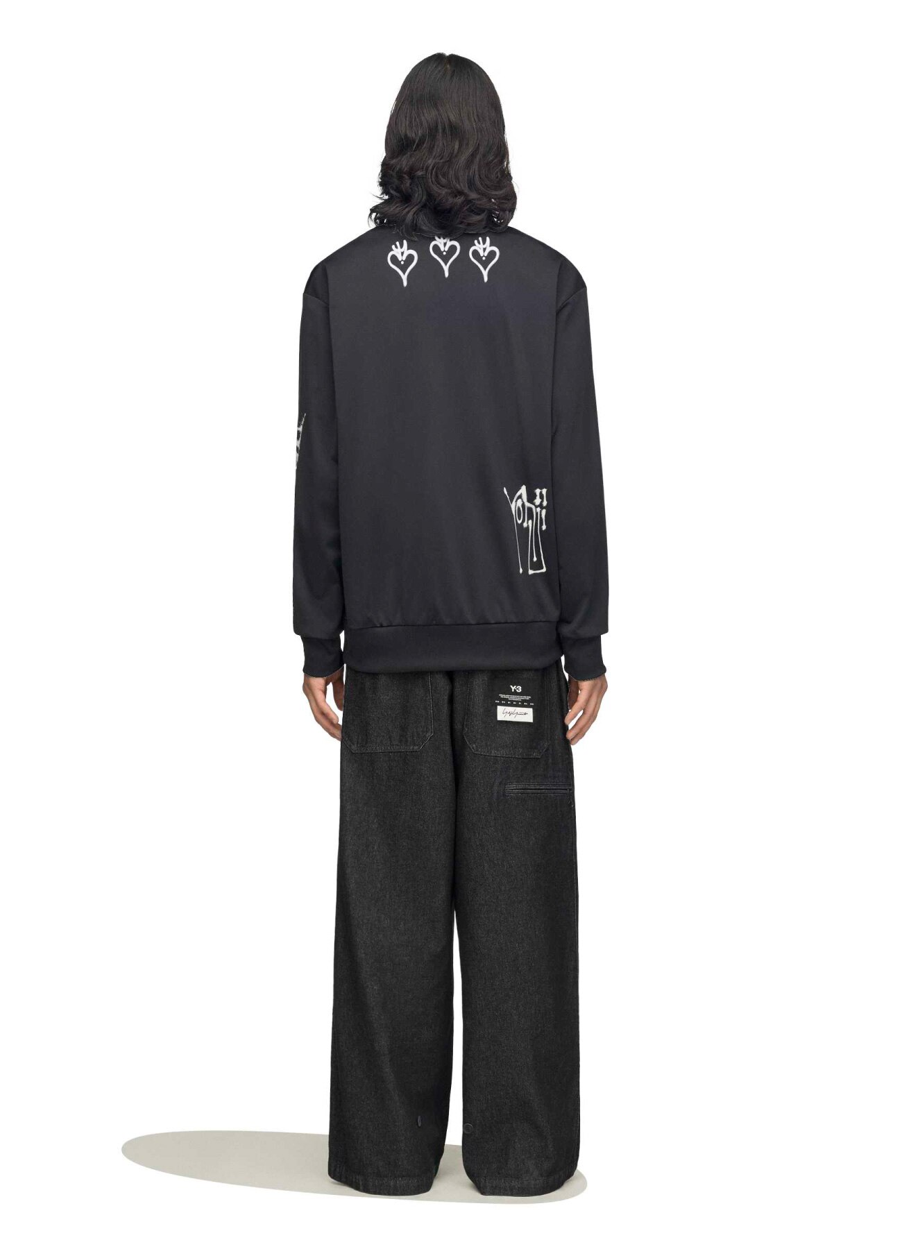 [8 Aug 12:00 JST release] Y-3 CHITO GRAPHIC TRACK TOP_4