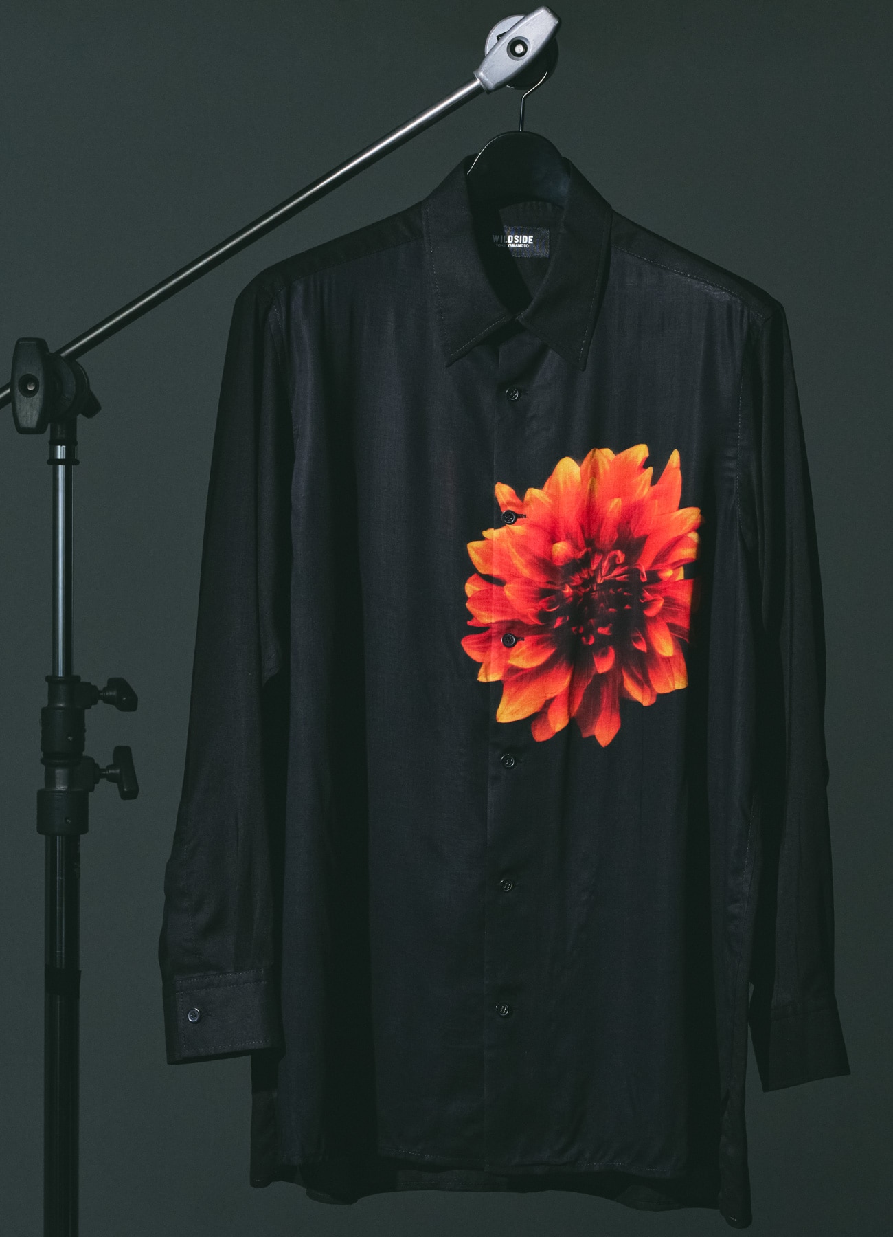 [11 Feb 12:00 JST release] Orange Dahlia Print Shirt_4