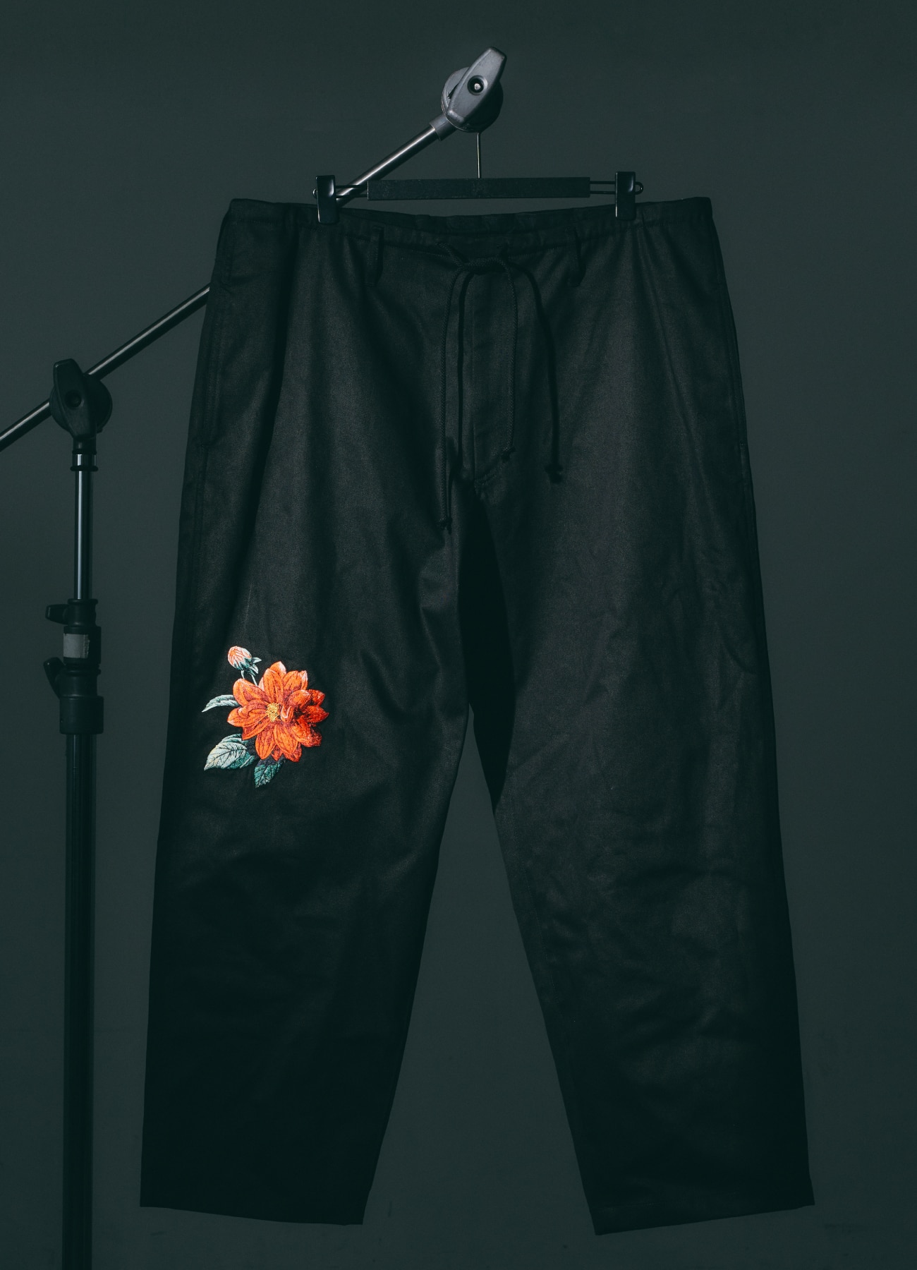 [1 May 12:00 JST release] Red Dahlia Embroidery Pants_1