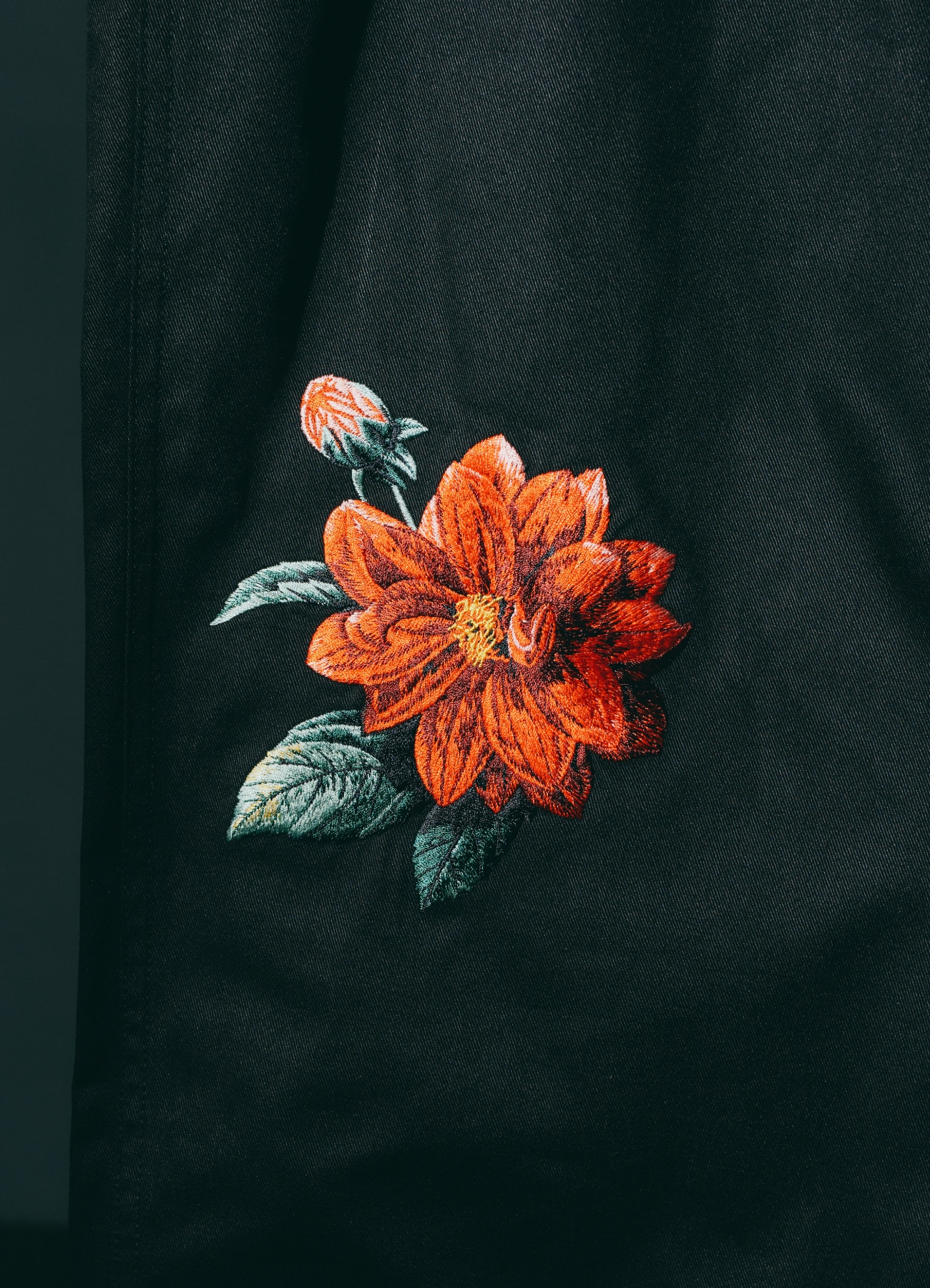 [1 May 12:00 JST release] Red Dahlia Embroidery Pants_3