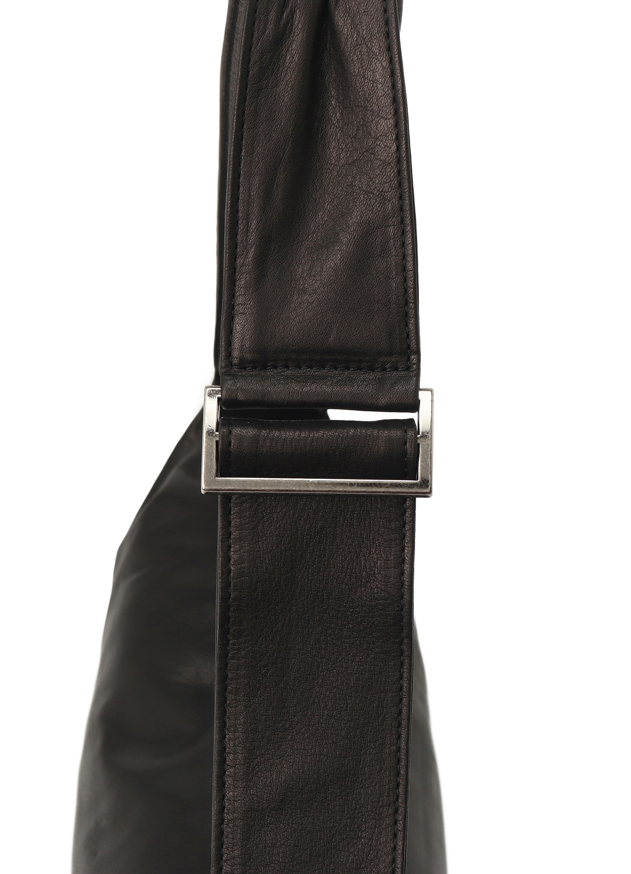 [3 Dec 12:00 JST release] Cow Leather Body Bag_4