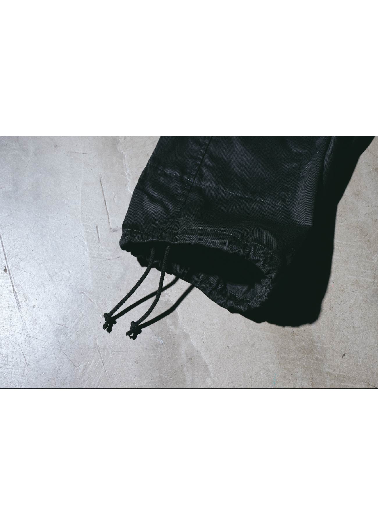 Cotton Chino Cargo Pants (Black)(FREE SIZE black): YOHJI