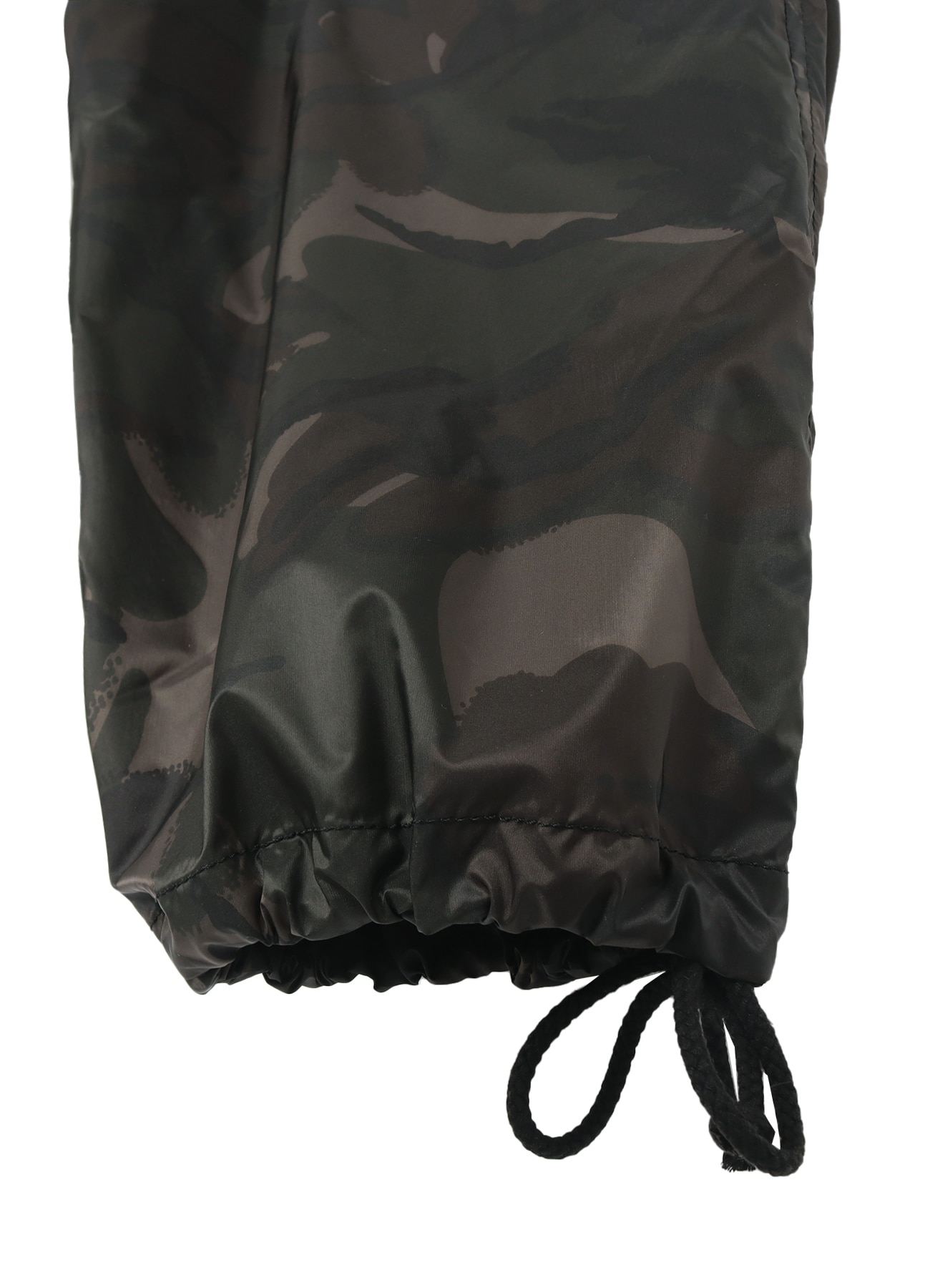 Camo Nylon Cargo Pants_5