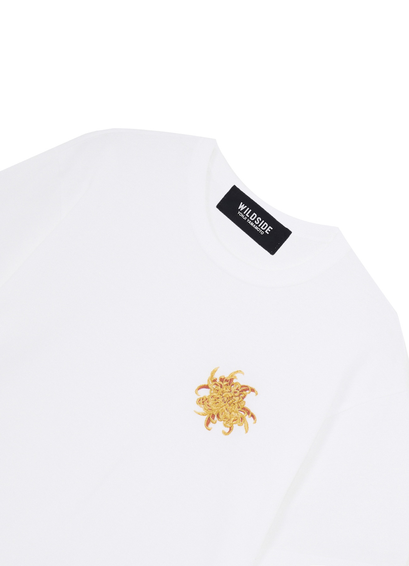 [24 June 12:00 JST release]Chrysanthemum Embroidery T-shirt_3